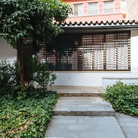 Conde De Ibarra 아파트